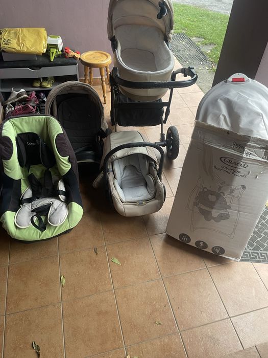 Wózek dzieciecy , hustawka