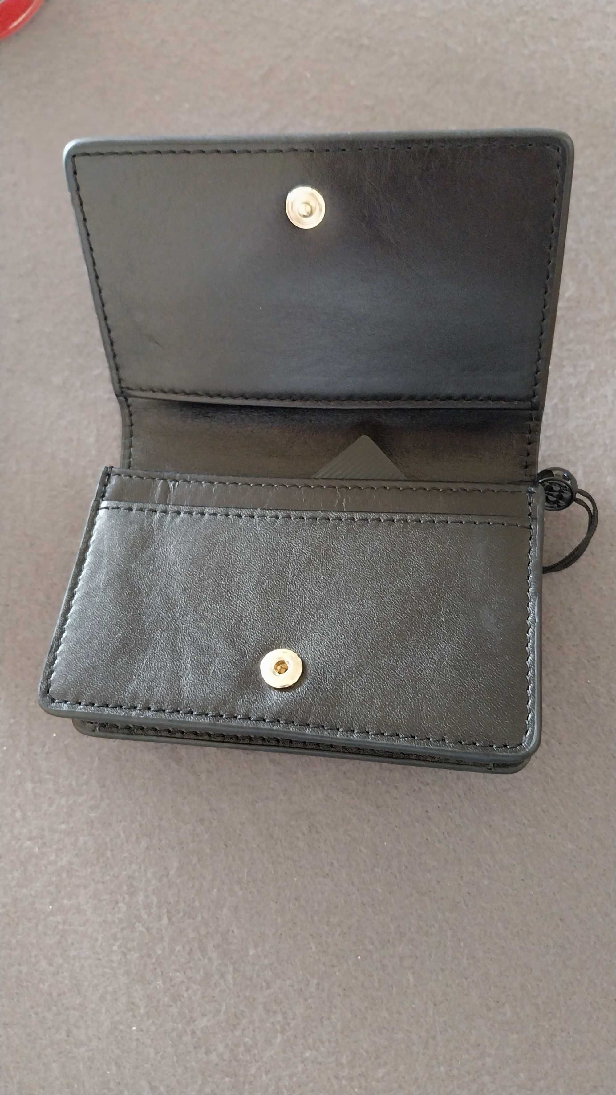 Porta moedas massimo dutti