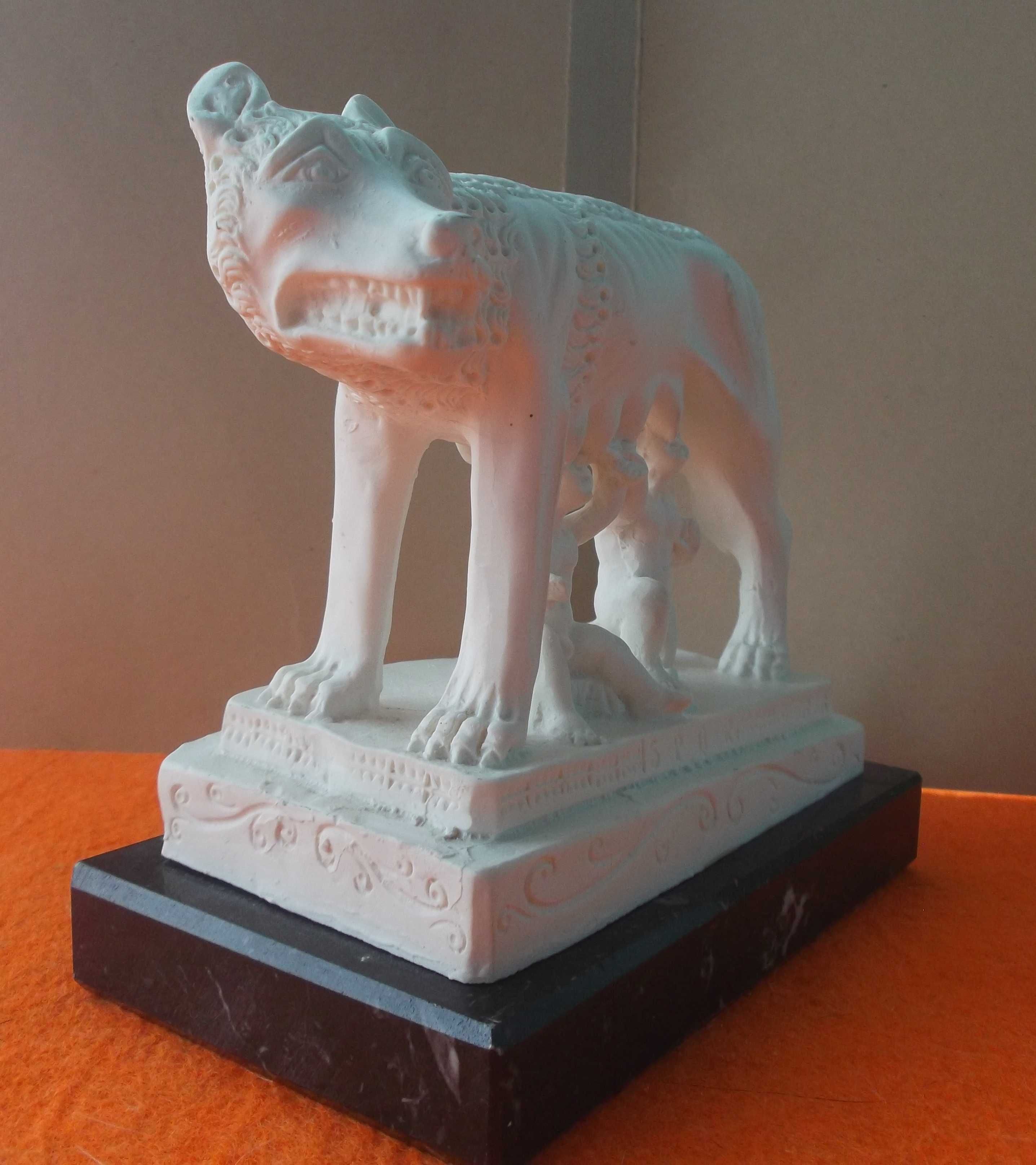 Escultura clássica Loba Capitolina