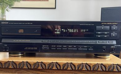 Odtwarzacz cd Denon DCD-1420, pilot.