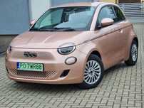Fiat 500 Fiat 500e Action 95KM Elektryczny 2022r 54900km Różowy fv 23% Salon PL