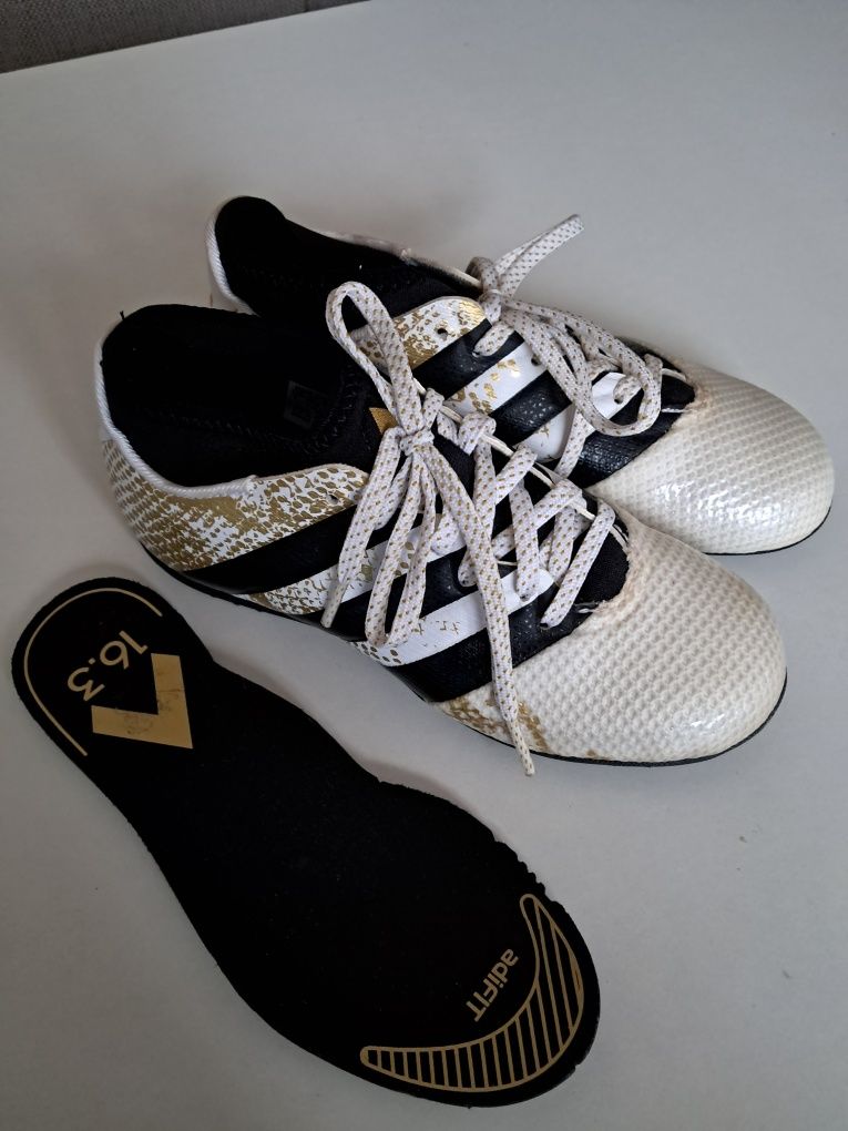 Buty chłopięce Adidas