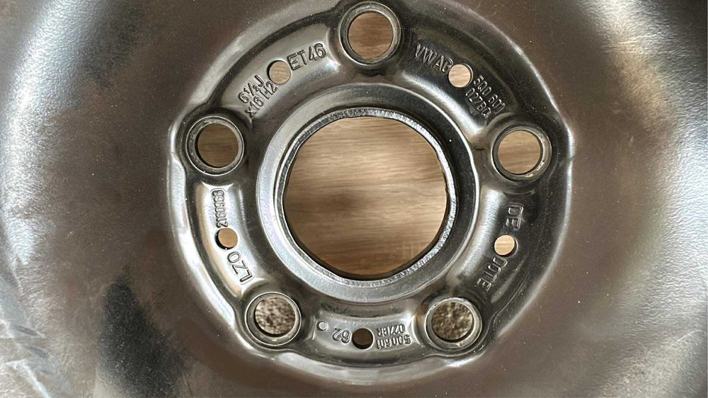 Komplet zimowych kół 5x112 ET 46