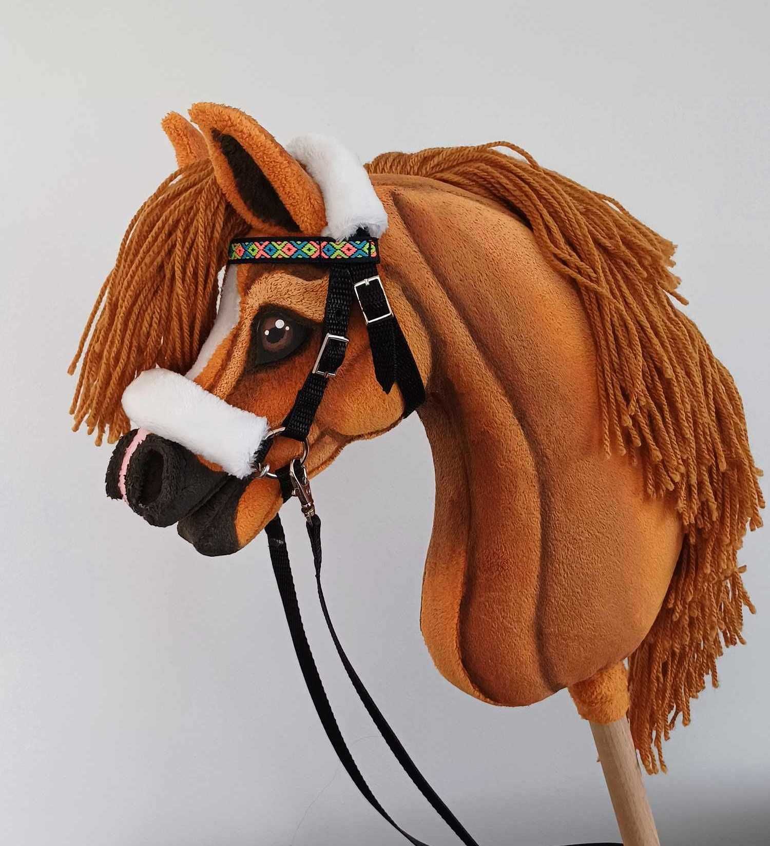 Rudy konik Hobby Horse A4 + sprzęt kasztan