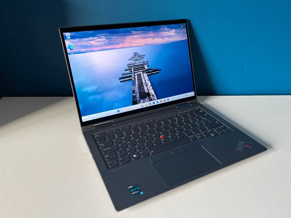 ThinkPad X1 Yoga Gen 6 - i5-1145G7/16GB RAM/256GB NVMe/Teclado PT-PT