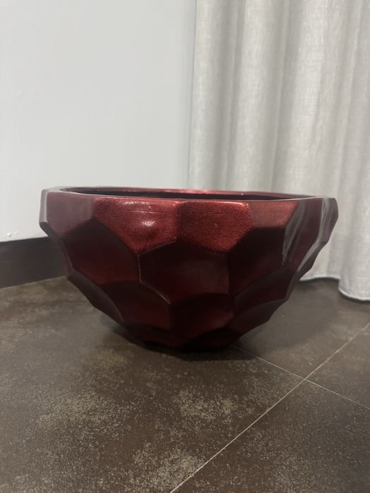 Vaso decorativo vermelho