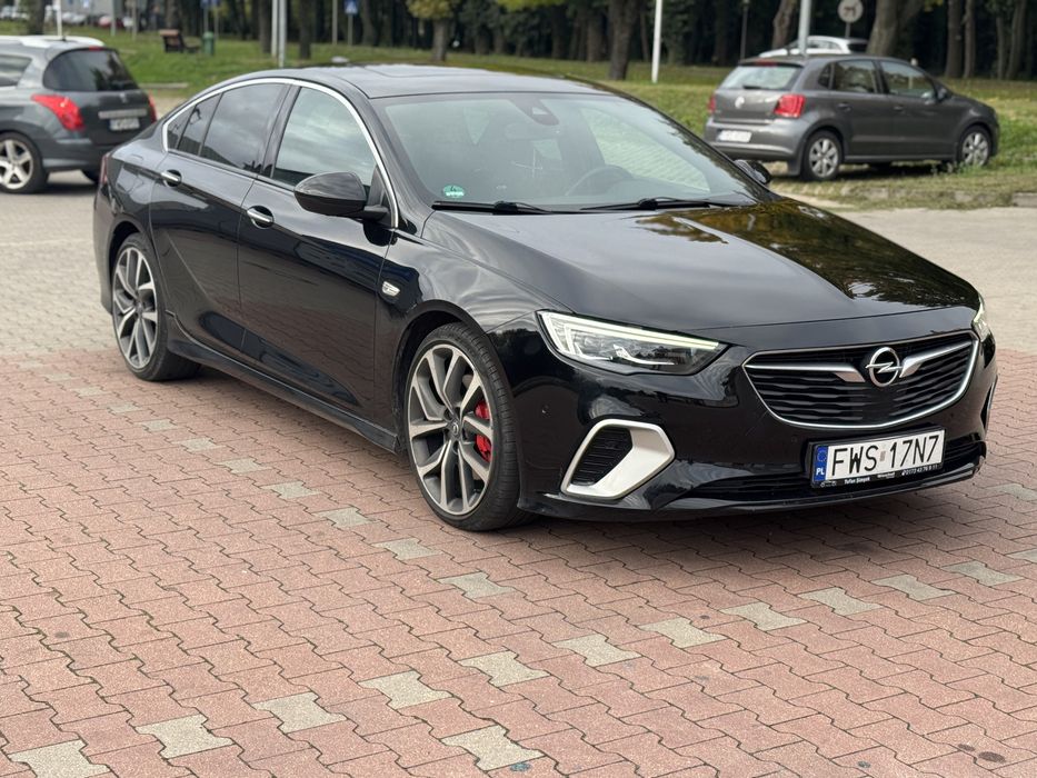 Opel Insignia B GSI 2.0D 4x4 Brembo bogata opcja 62 tys przebieg