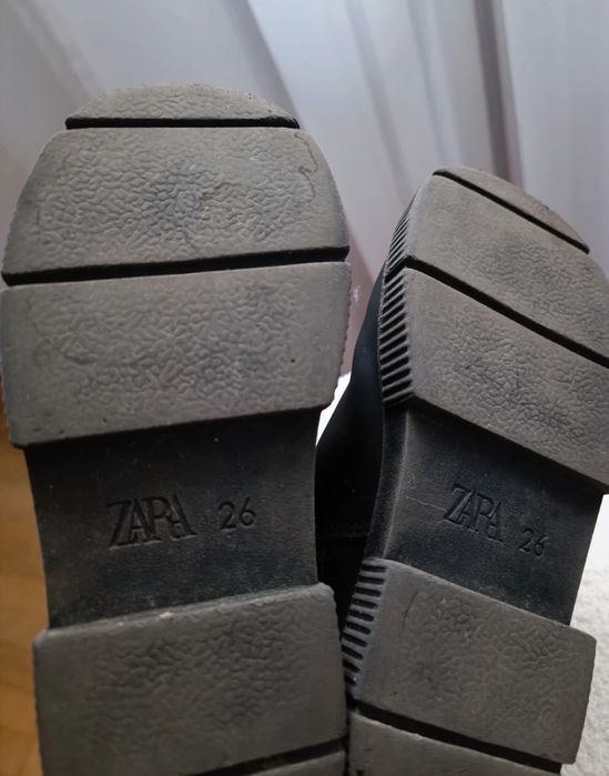 Botki ZARA, Mickey Mouse, buty z uszkami Myszka Miki, sztyblety, 26