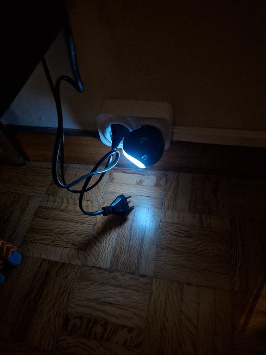 Iluminação de presença para quarto de bebé