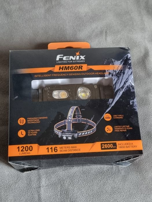 Latarka czołowa Fenix HM60R
