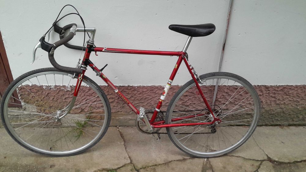 Rower szosowy Peugeot stan dobry na bardzo dobrym osprzęcie Koła 28.