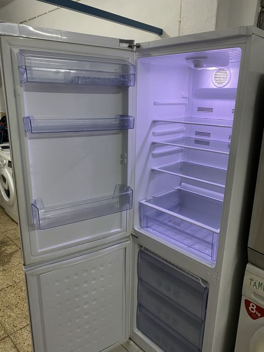 Frigorifico beko combinado branco
