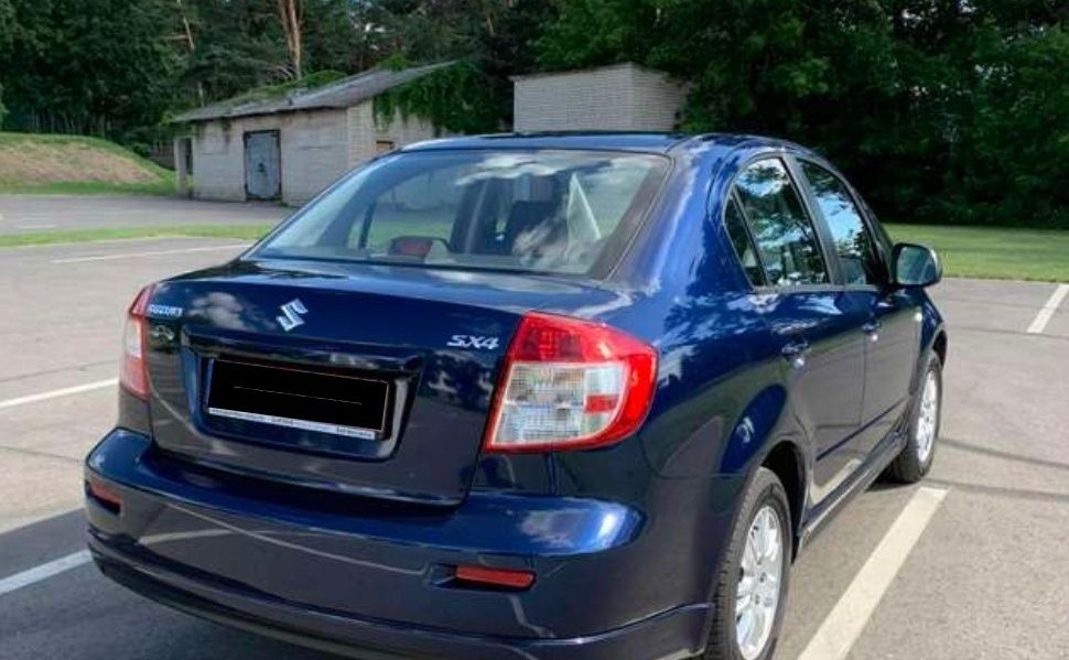 Suzuki SX 4 sedan Japan