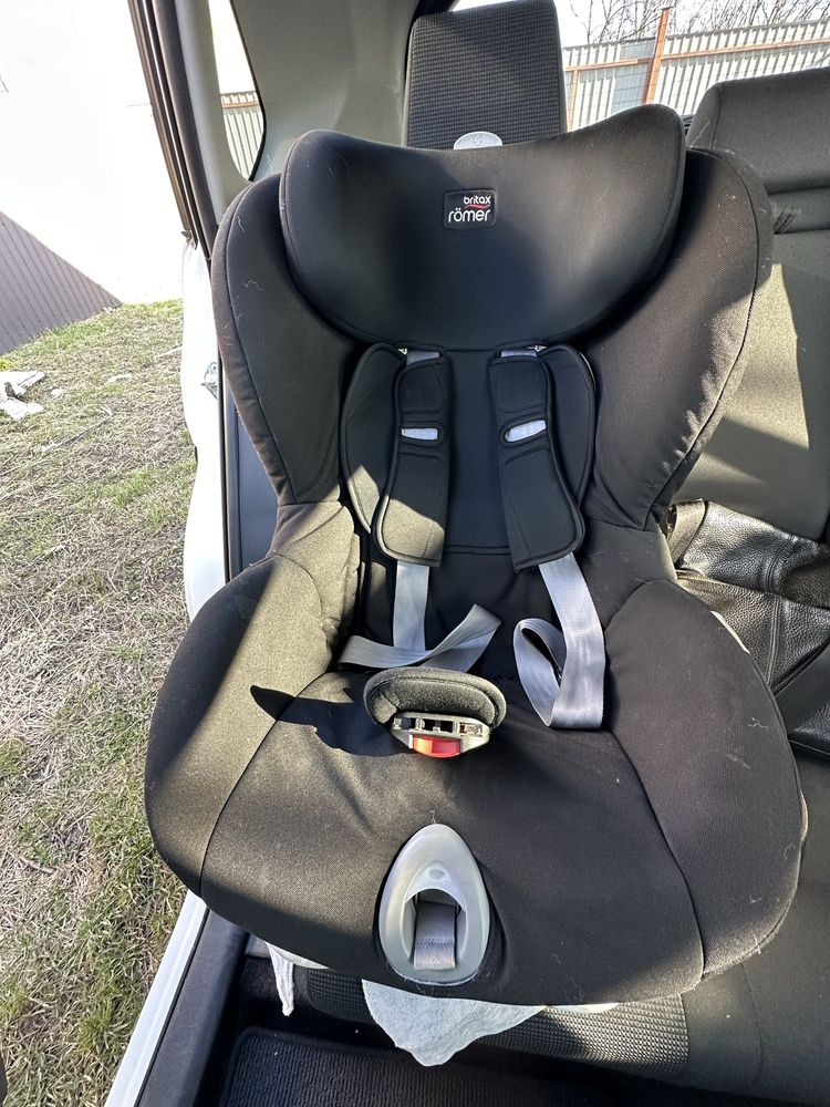 Автокрісло Britax Romer II