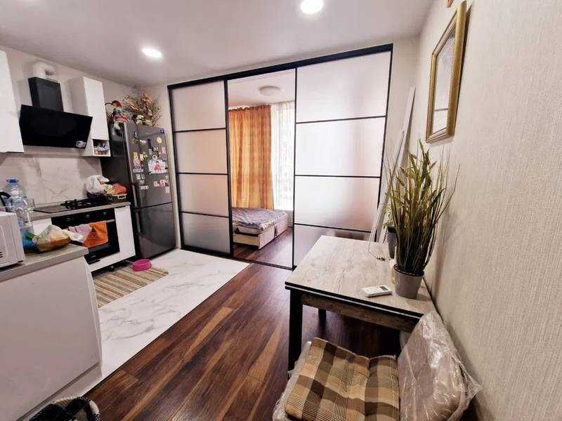 1К- квартира с ремонтом в новом доме ЖК Розенталь.