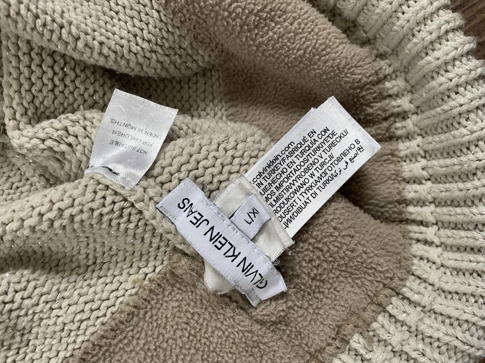 Шапка жіноча Calvin Klein