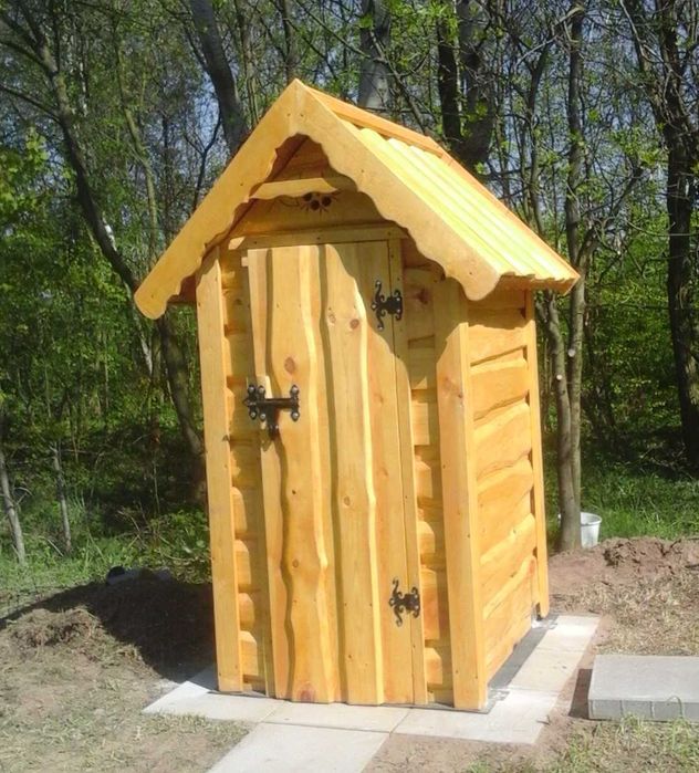 Toaleta drewniana ogrodowa WC na działkę ROD budowę wychodek sławojka