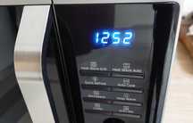 Kuchenka mikrofalowa SAMSUNG MG23K3575AS 800W 23L Grill