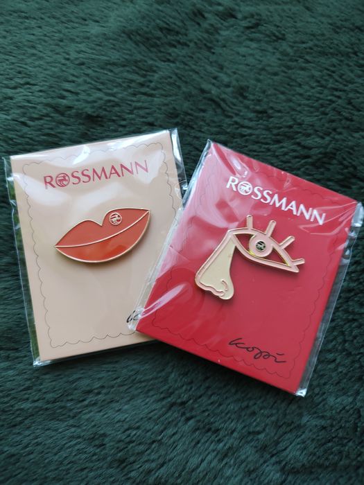 Piny Rossmann usta i nos