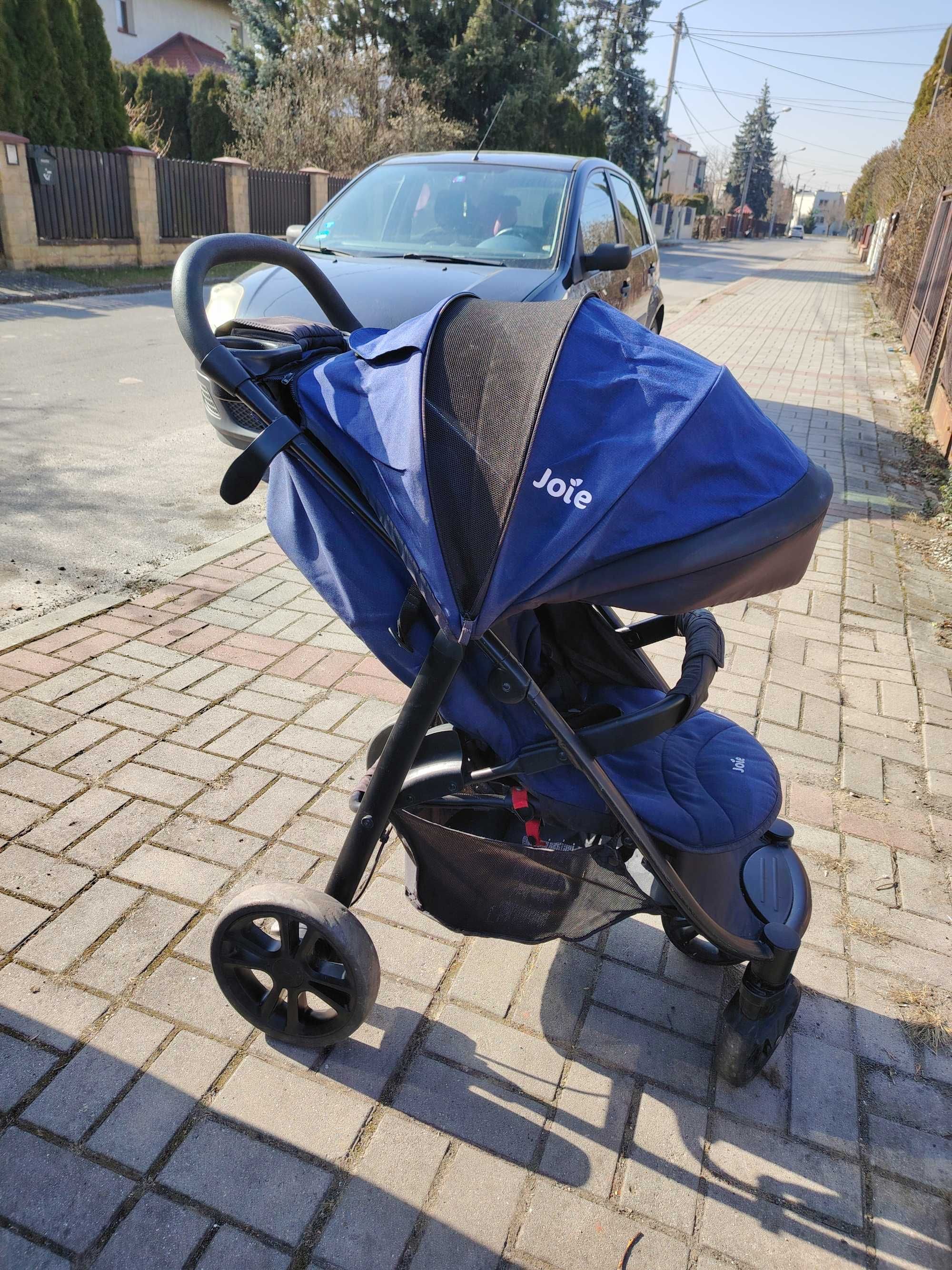 Wózek spacerowy joie