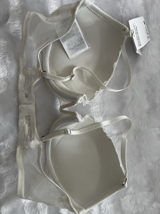 Новий жіночий бюстгалтер H&M 80В