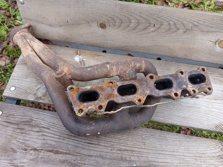 Пропоную випускний колектор мерседес