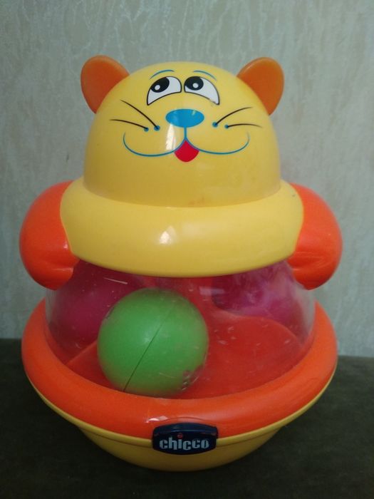 Игрушка Chicco юла неваляшка развивающая
