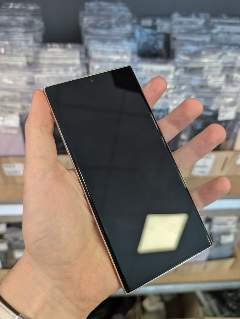 Смартфон Samsung Galaxy S23 Ultra 8/256gb гарантія кредит