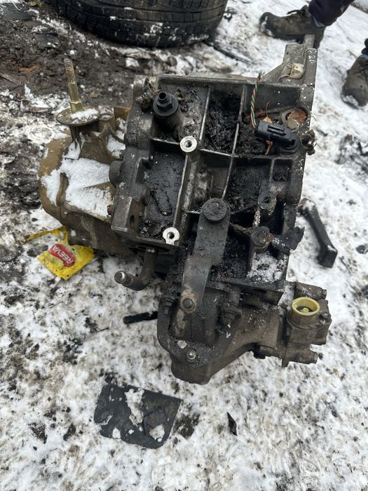 Кпп мкпп коробка передач пежо партнер ситроен берлинго 2.0