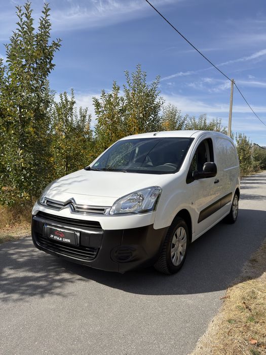 Peugeot Partner (3 lugares)