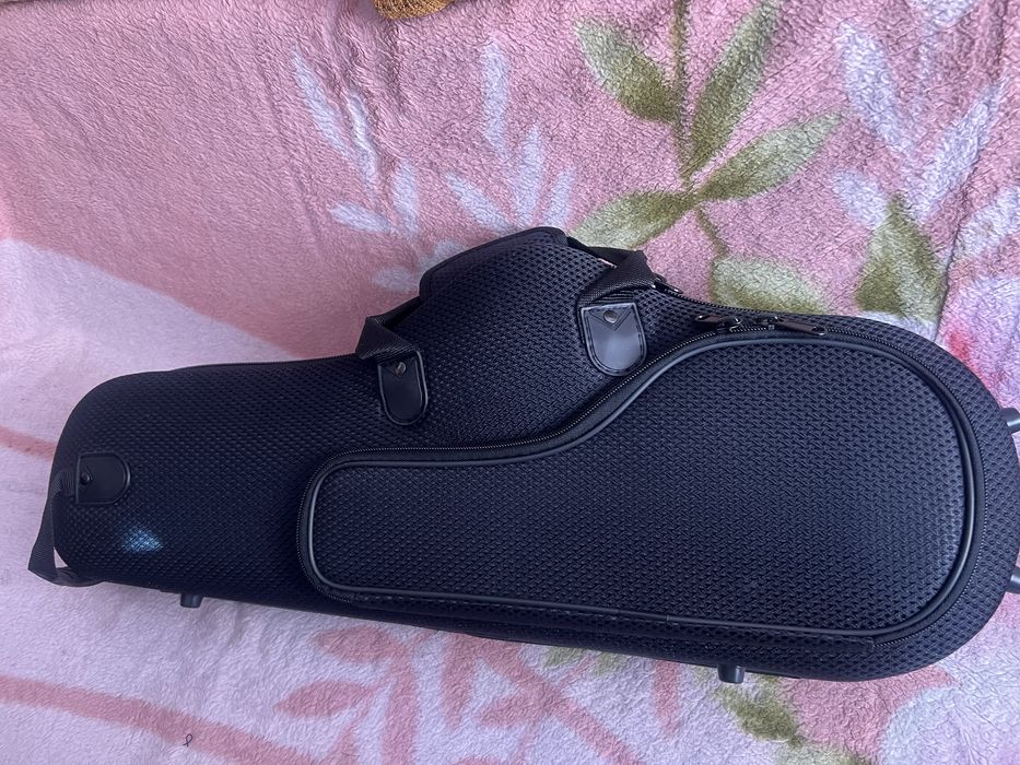 Чохол чехол кейс для саксофона альт