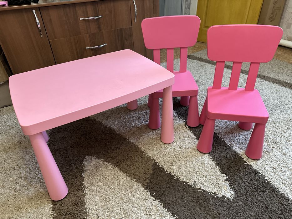 Ikea mammut стіл+2 стульці