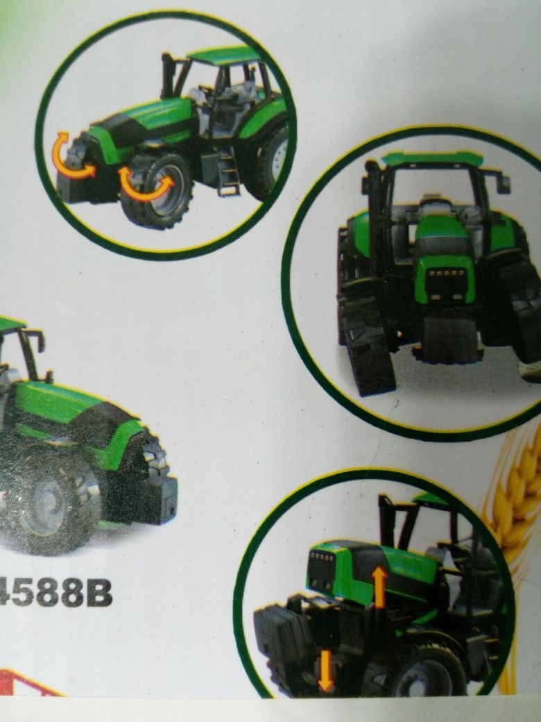 Traktor z przyczepą prasą kostkarką belarką