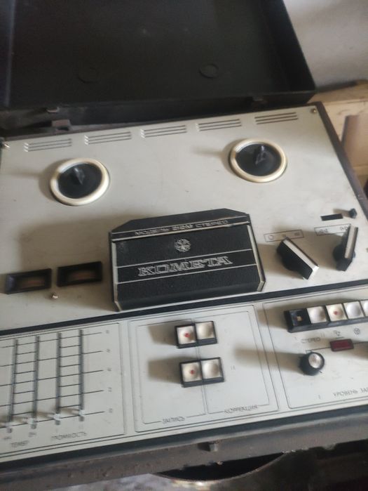 Продам комета проигрователь