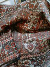 Carpete persa muito bonita