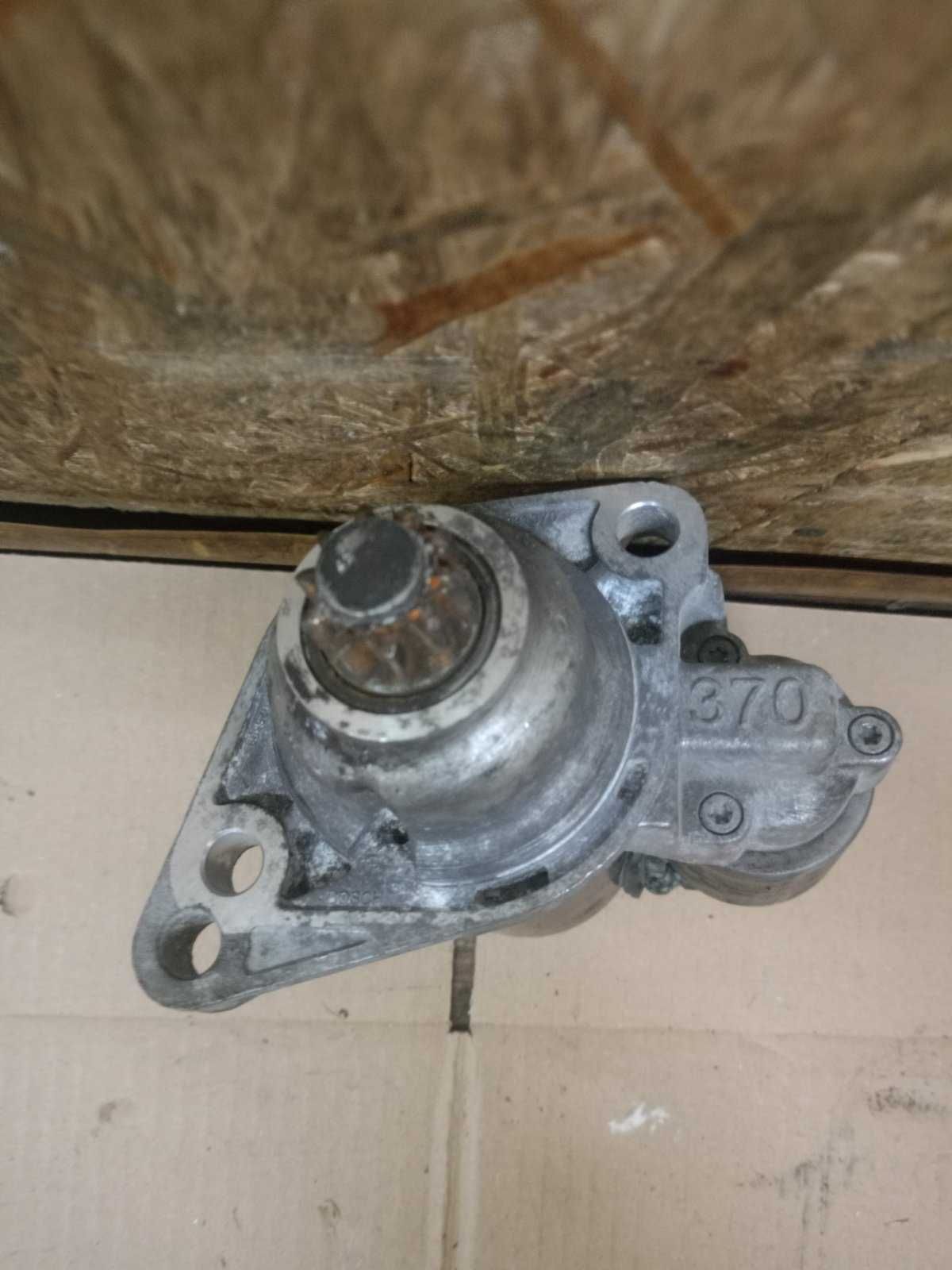 Стартер 1,6 MPI 16V Skoda OCTAVIA 2 A5 2004-2009 Шкода Октавия а5
