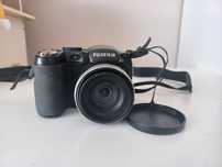 Aparat Fujifilm Finepix S2950 z etui