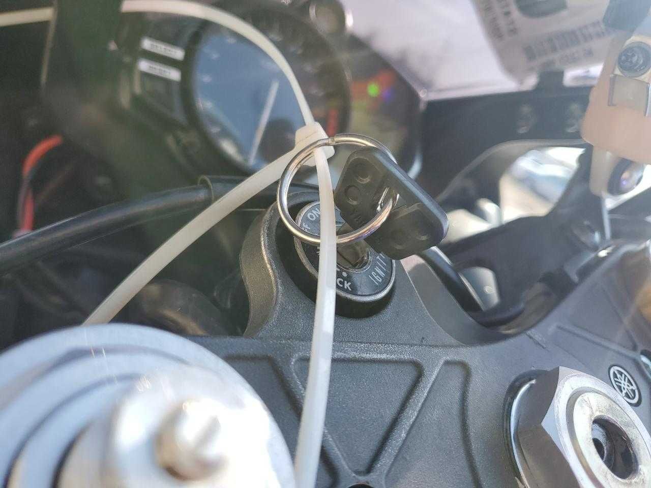 2011 Yamaha YZFR1