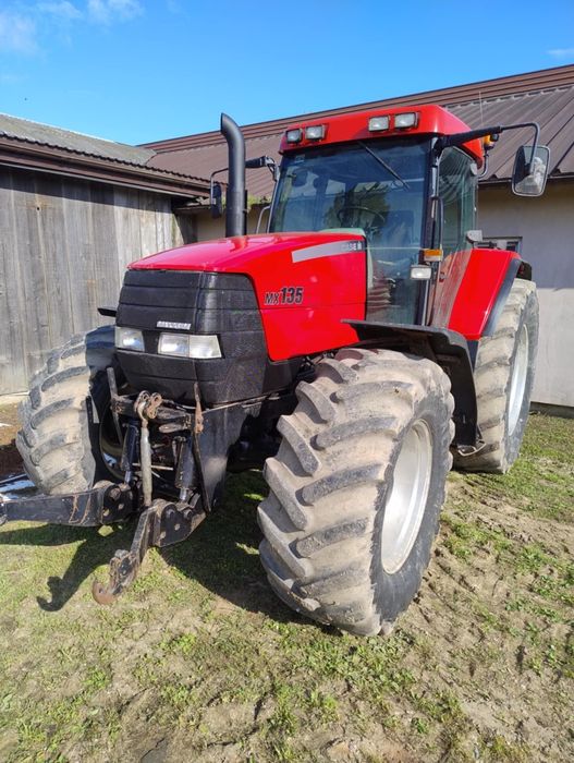 Case mx 135, 2 sztuki.