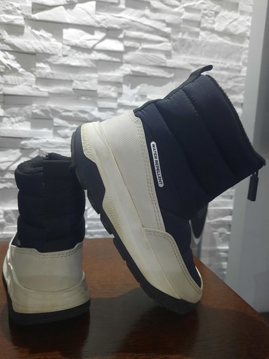 Buty chłopięce ZARA ocieplane zimowe wodoodporne r.32
