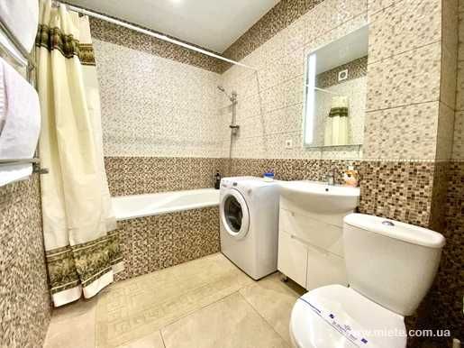 Апартаменты, 2ка студия, в центре ,документы
