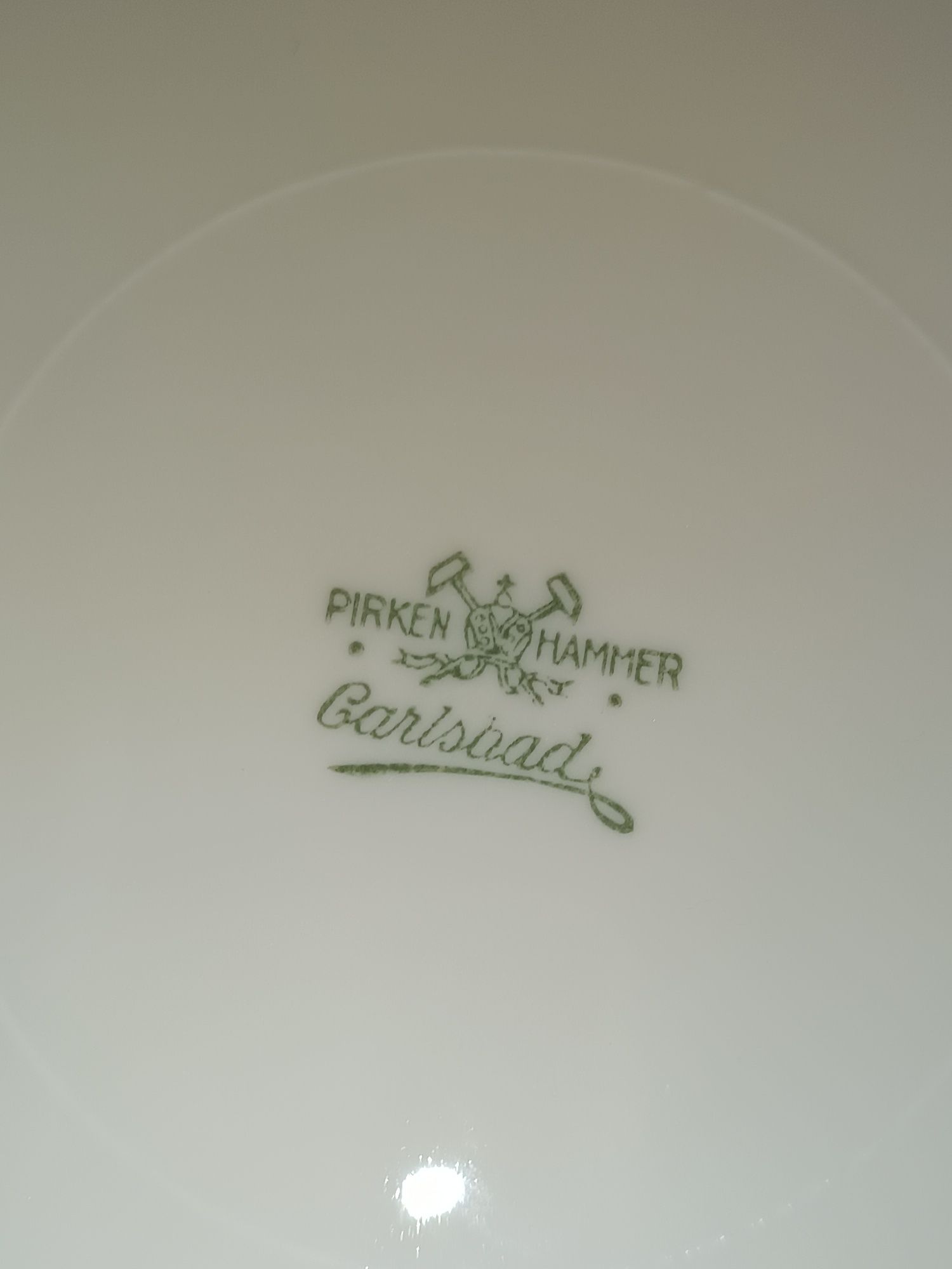 1918/1938 patera Pirkenhammer. Kremowa pięknie złocona porcelana.Ideał