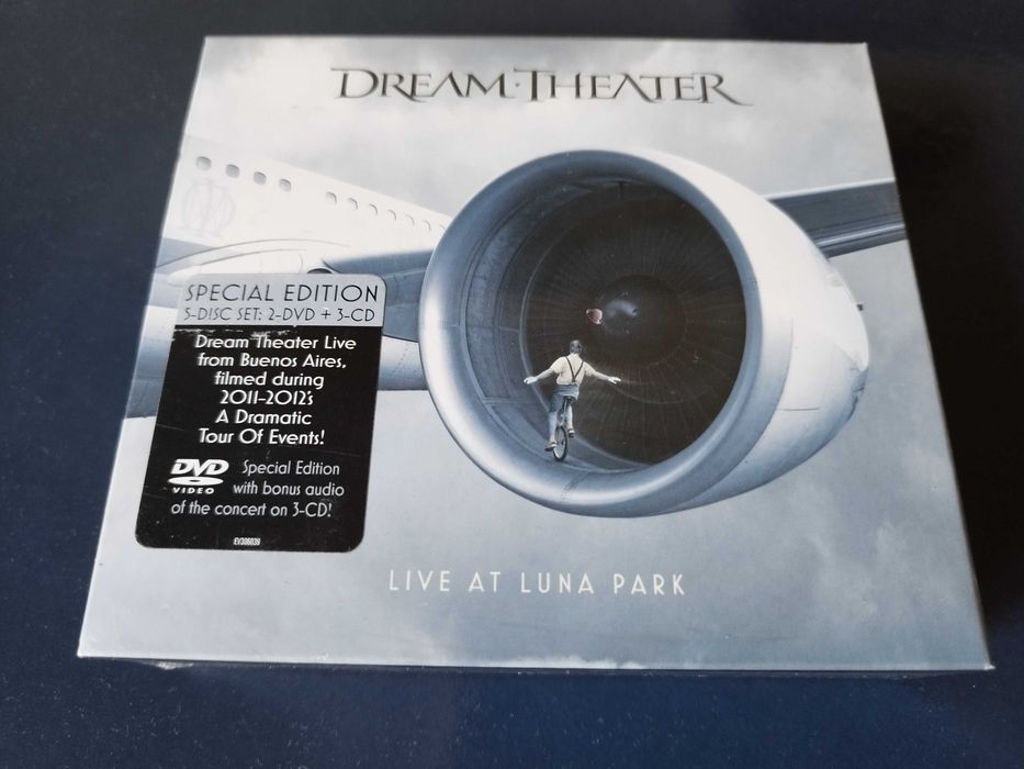 Dream Theater - box edição especial 2dvd + 3 cd