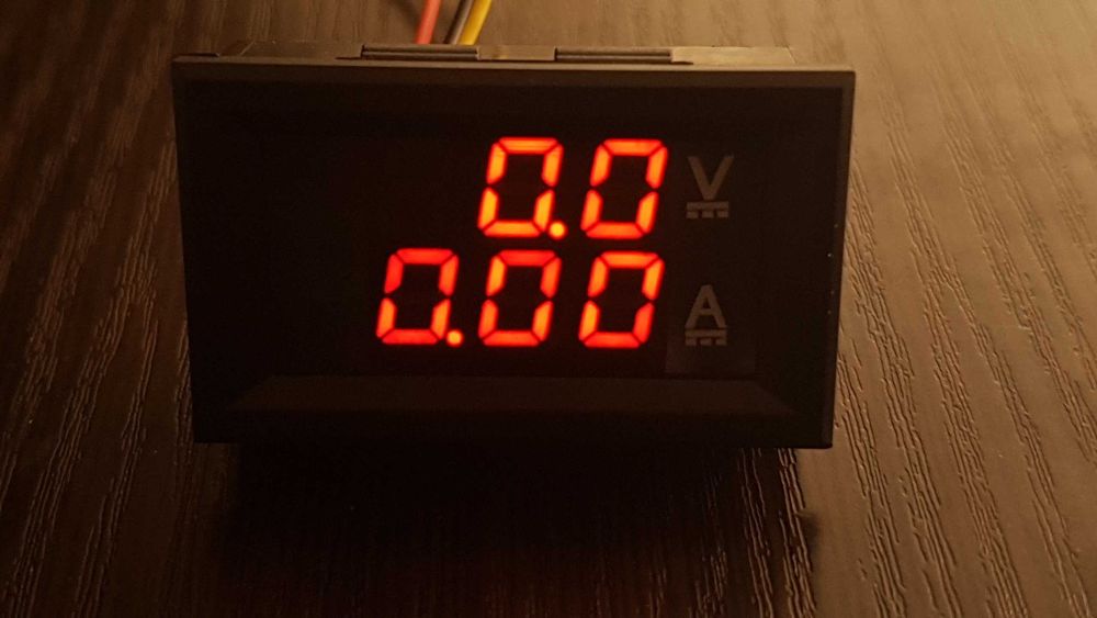 Вольтамперметр цифровий 100В/10А  (вольтметр+амперметр) 2в1
