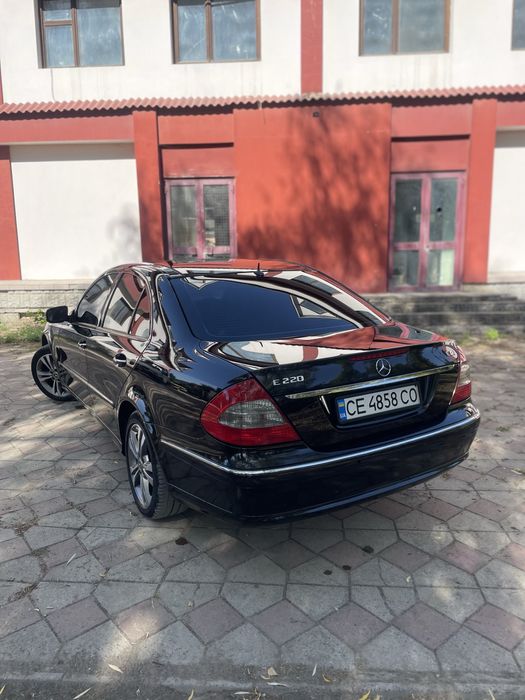Mercedes e class w211 e220cdi om646 (designo)