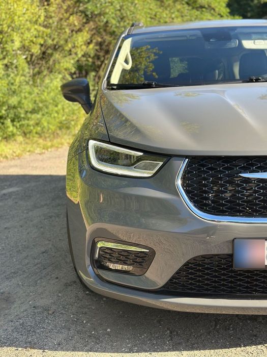 Chrysler Pacifica Touring | 2022 | Radar | Niski przebieg