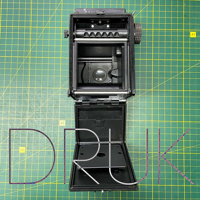 ЛОМО Любитель 166 Справний LOMO LUBITEL 166 трохи на корпусі цяточка є