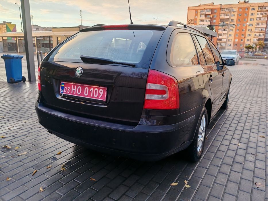 Skoda Octavia A5 1.6 mpi бензин
