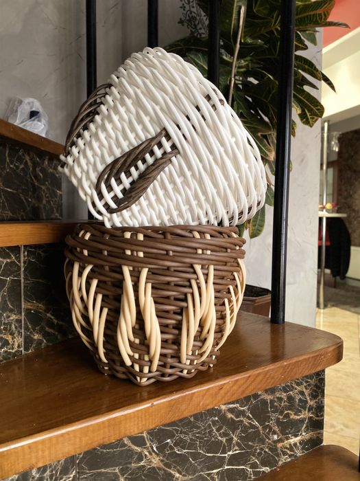 Вироби з ротангу, кашпо, дровниці, вазони