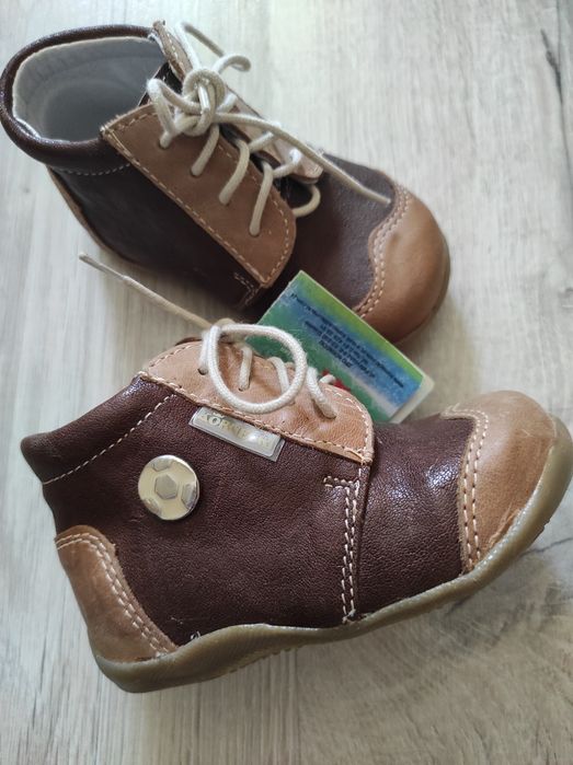 Nowe buty Kornecki rozmiar 18 skóra
